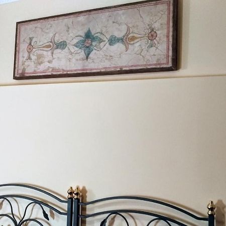 Nicolas Inn Rome Bagian luar foto