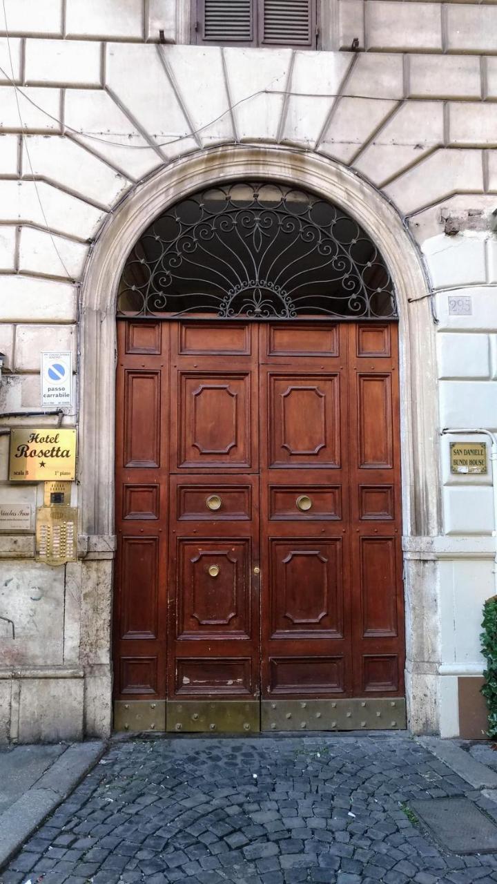 Nicolas Inn Rome Bagian luar foto